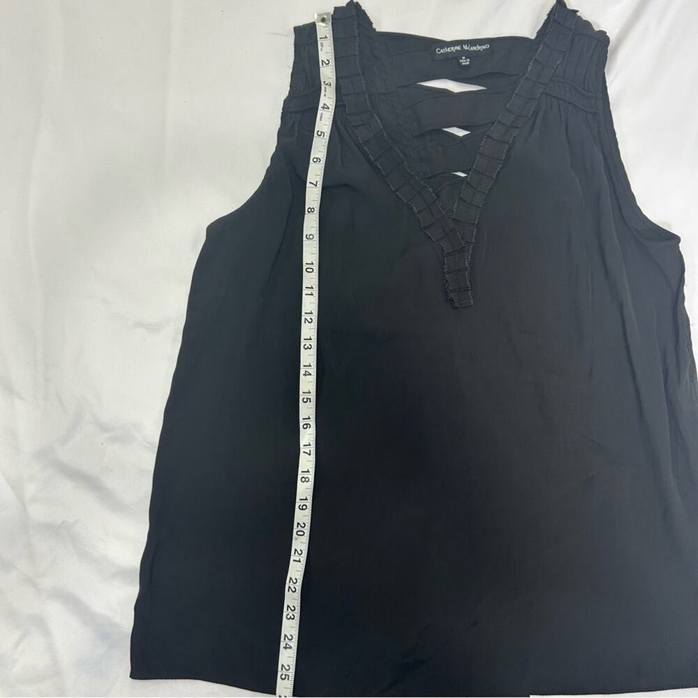 Catherine Malandrino Lace Up Back V- Neck Flowy Sleeveless top women’s Medium - Picture 6 of 8